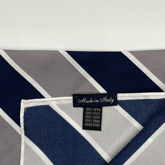 New Without Tags Tiger Of Sweden 100% Silk Pocket Square Gray - Blue. (13x13) - Picture 2 of 5